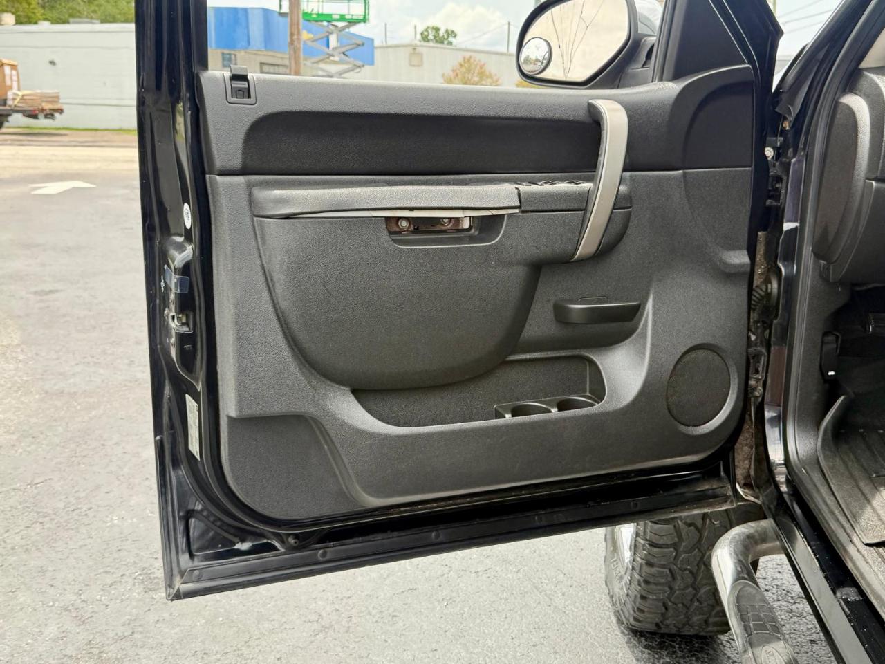Chevrolet Silverado 1500 4dr Ext Cab 143.5" WB 4WD LT 2013
