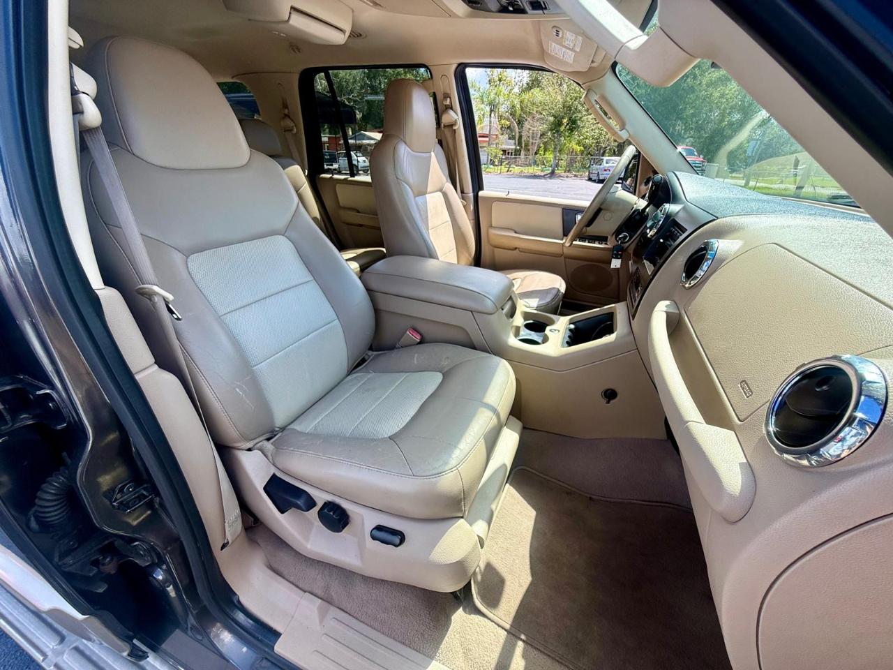 Ford Expedition Eddie Bauer 2WD 2006