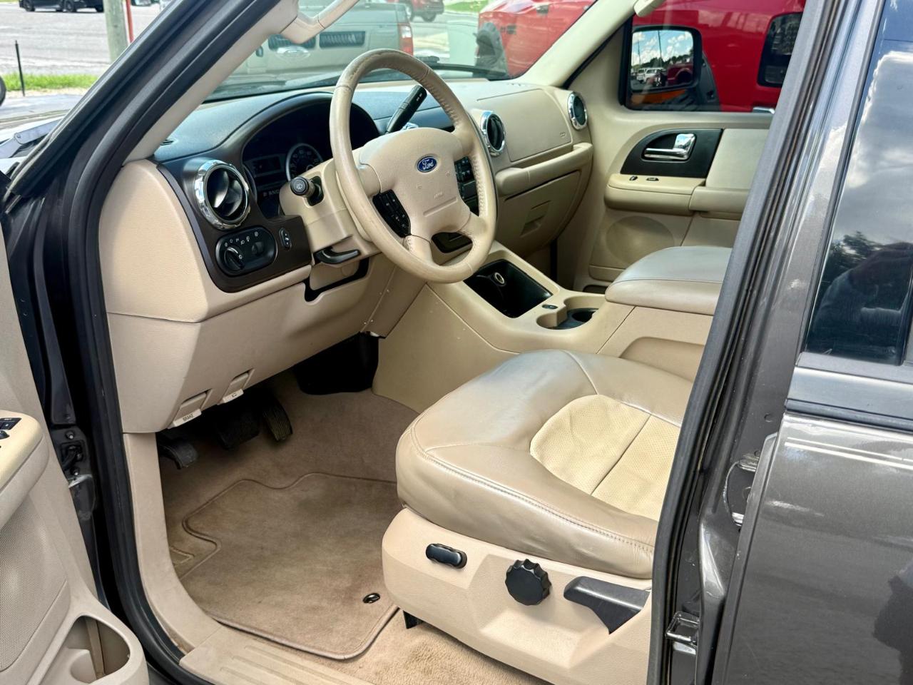Ford Expedition Eddie Bauer 2WD 2006