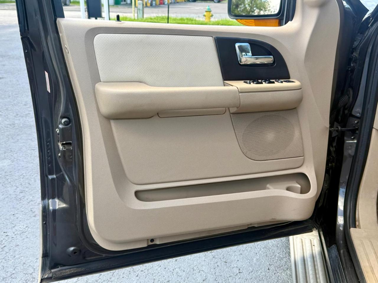 Ford Expedition Eddie Bauer 2WD 2006