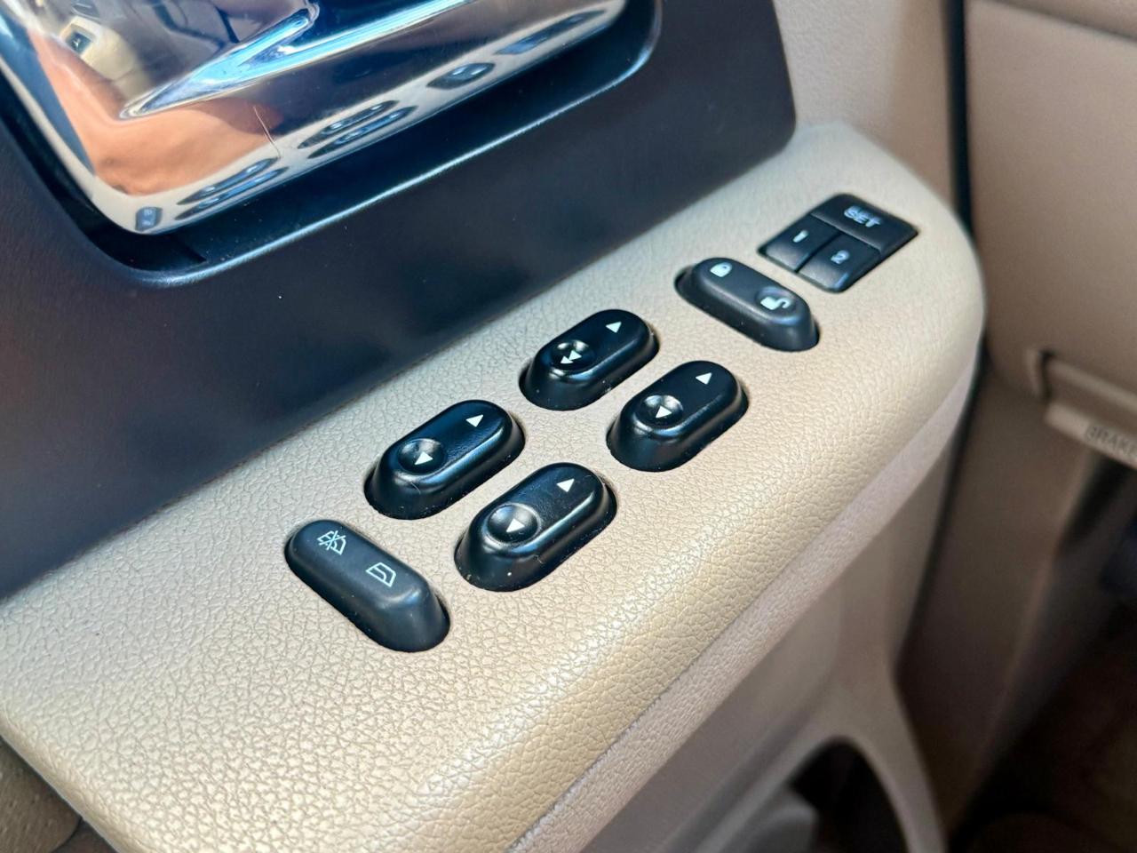 Ford Expedition Eddie Bauer 2WD 2006