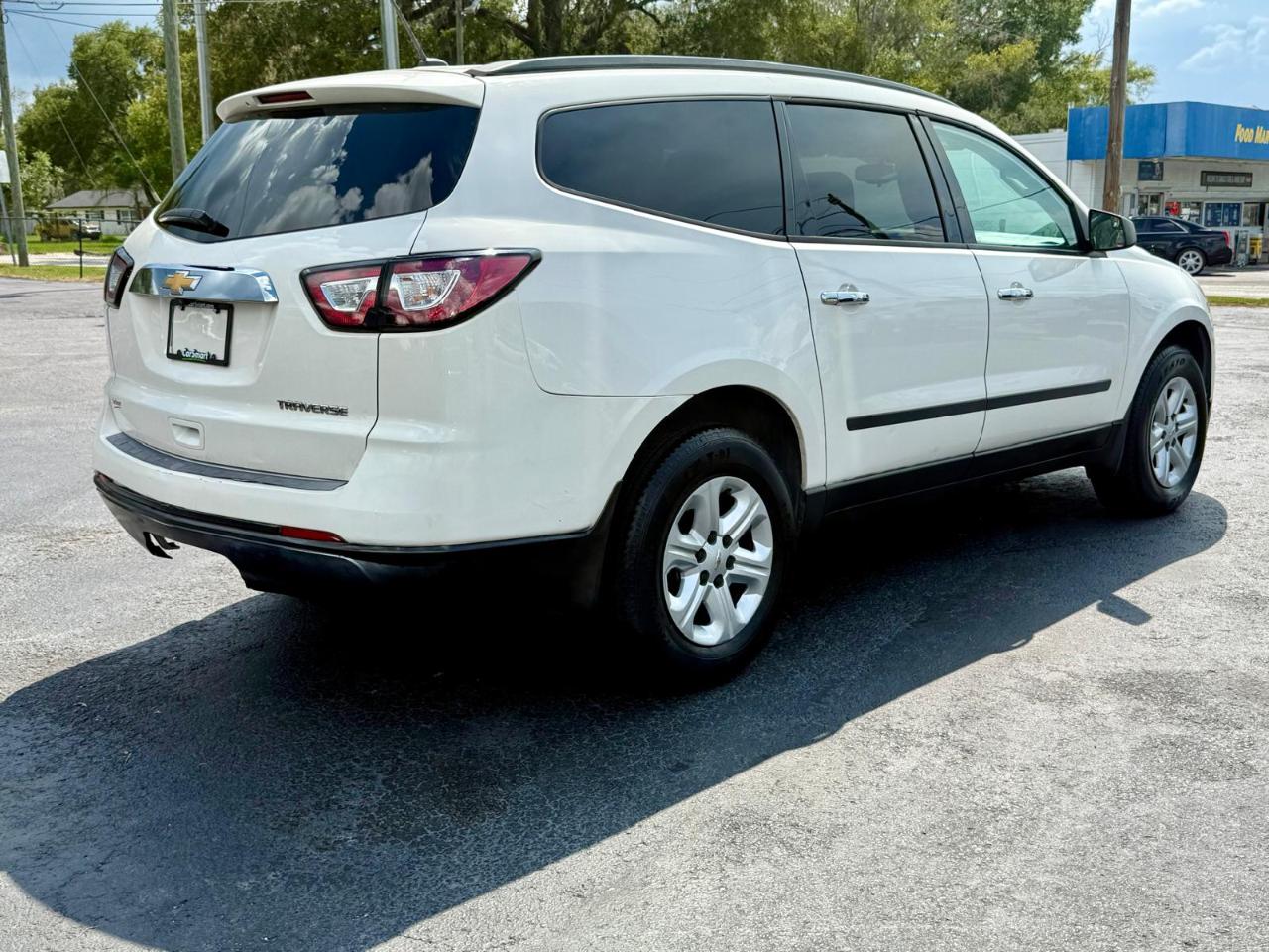 Chevrolet Traverse LS FWD 2014