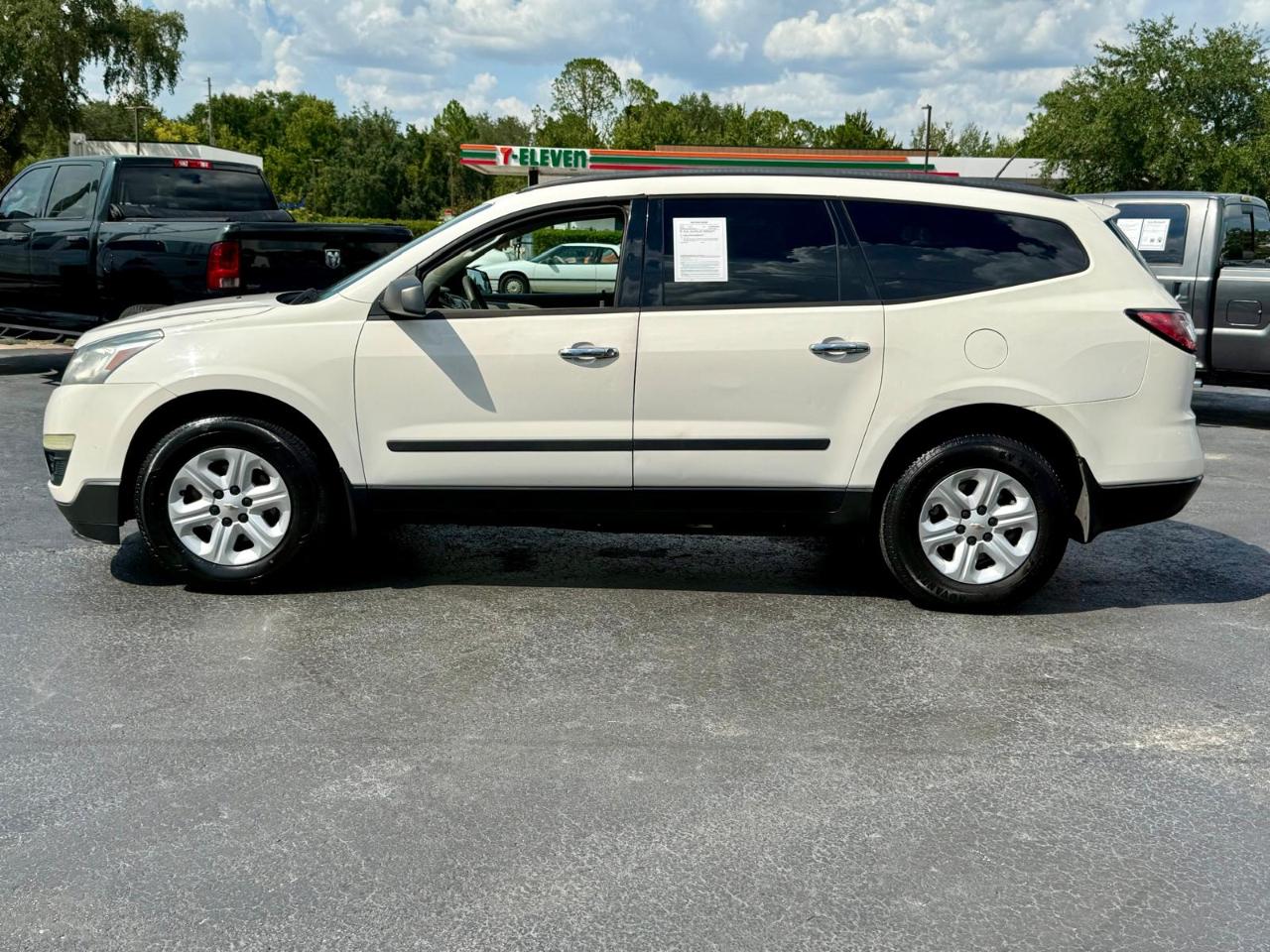 Chevrolet Traverse LS FWD 2014