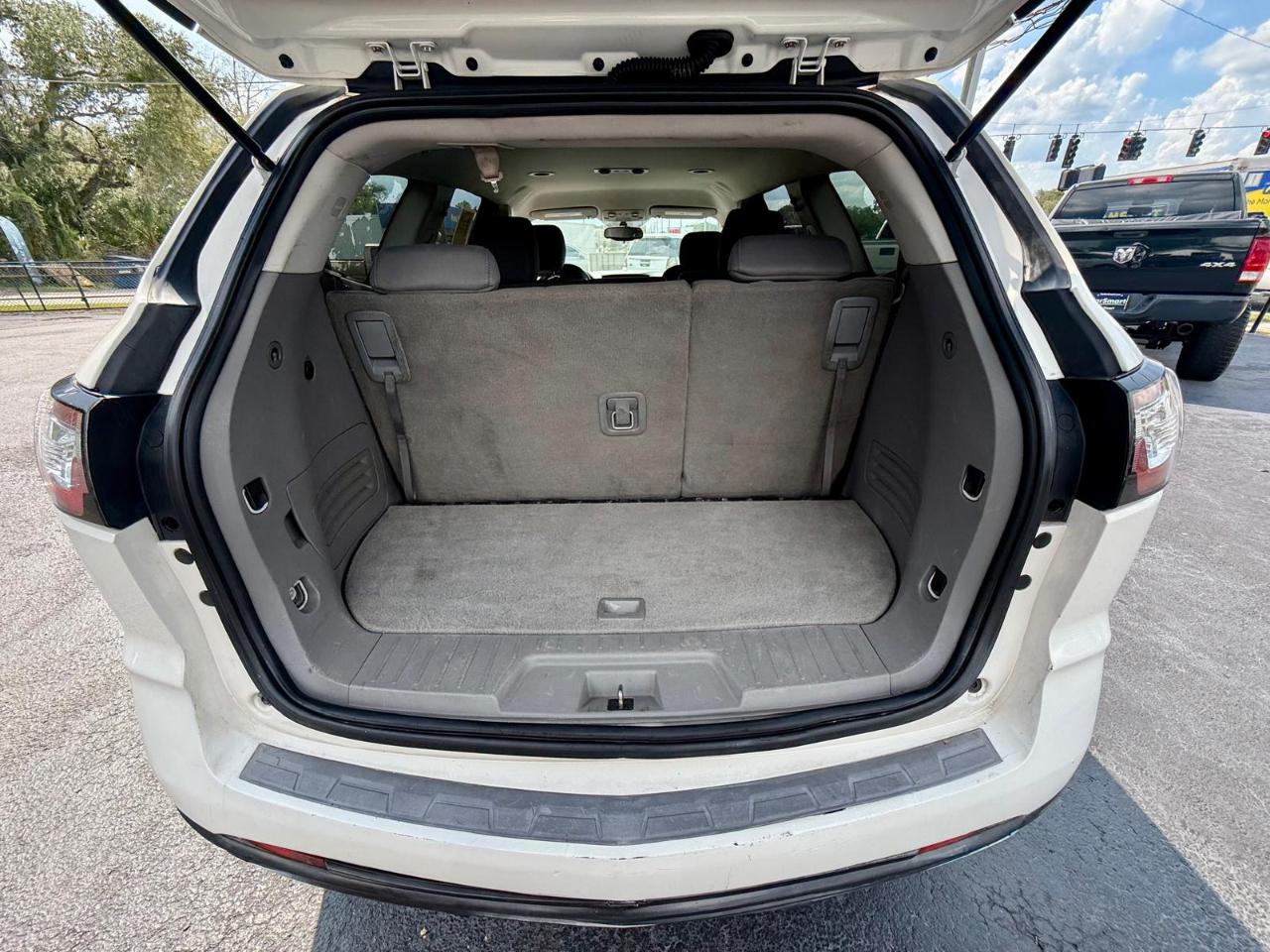 Chevrolet Traverse LS FWD 2014