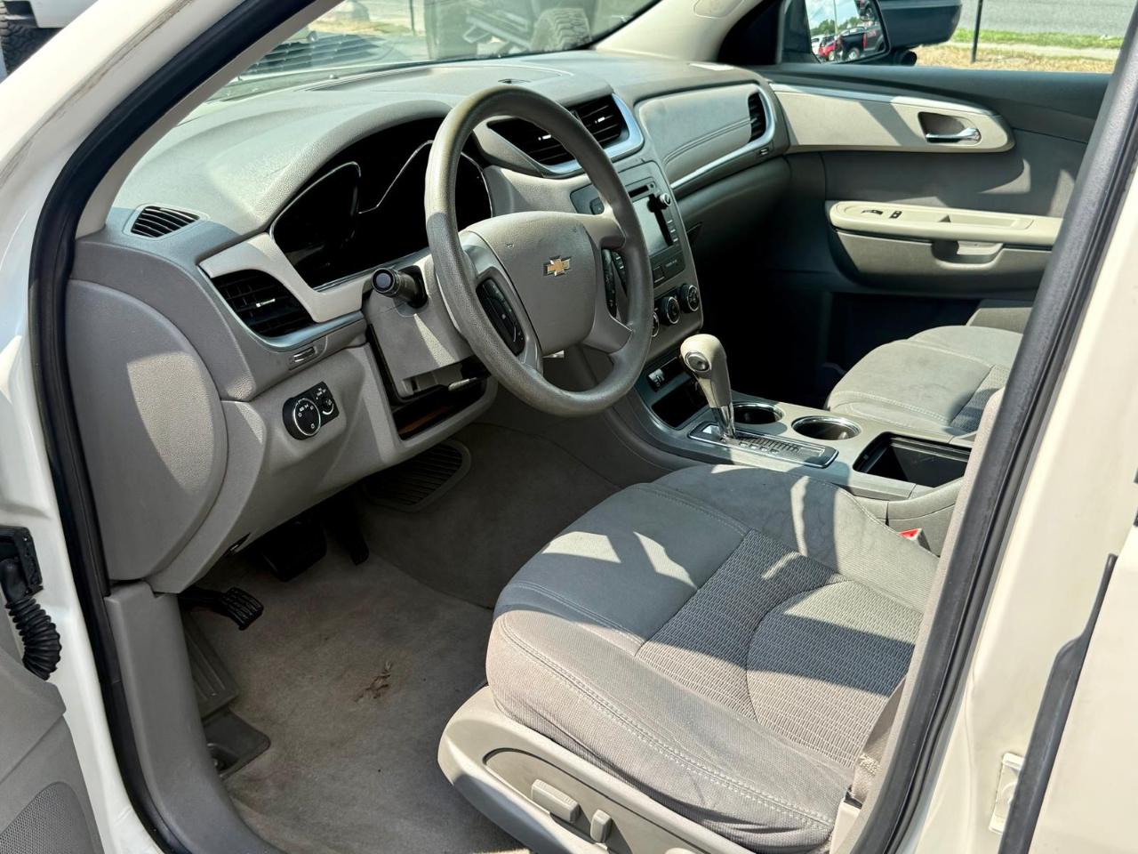 Chevrolet Traverse LS FWD 2014