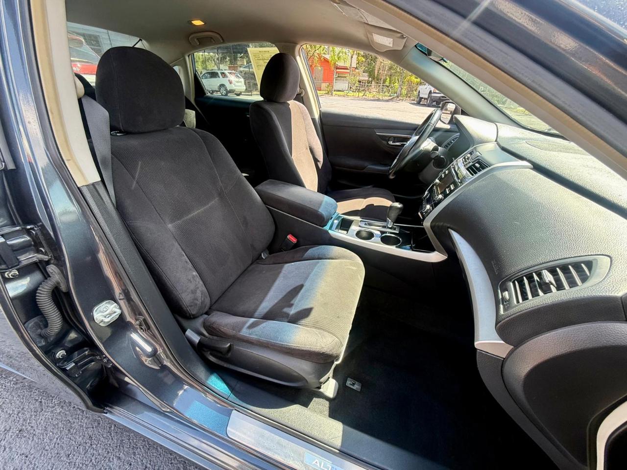 Nissan Altima 2.5 SL 2013