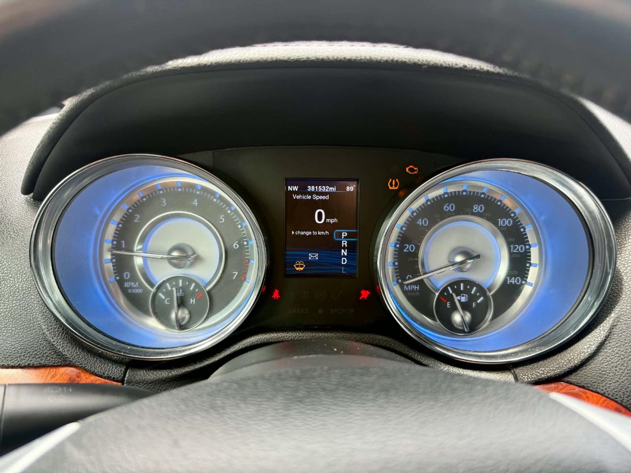 Chrysler 300 Limited RWD 2012