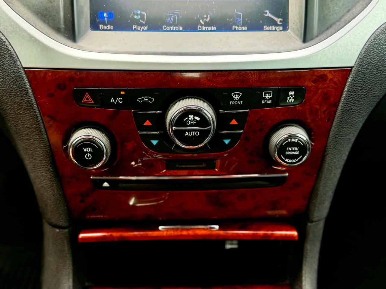 Chrysler 300 Limited RWD 2012