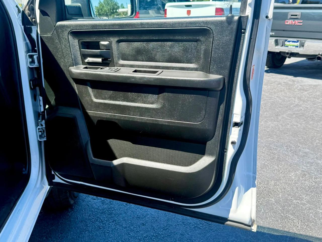 RAM 1500 Classic Tradesman Quad Cab 2WD 2019