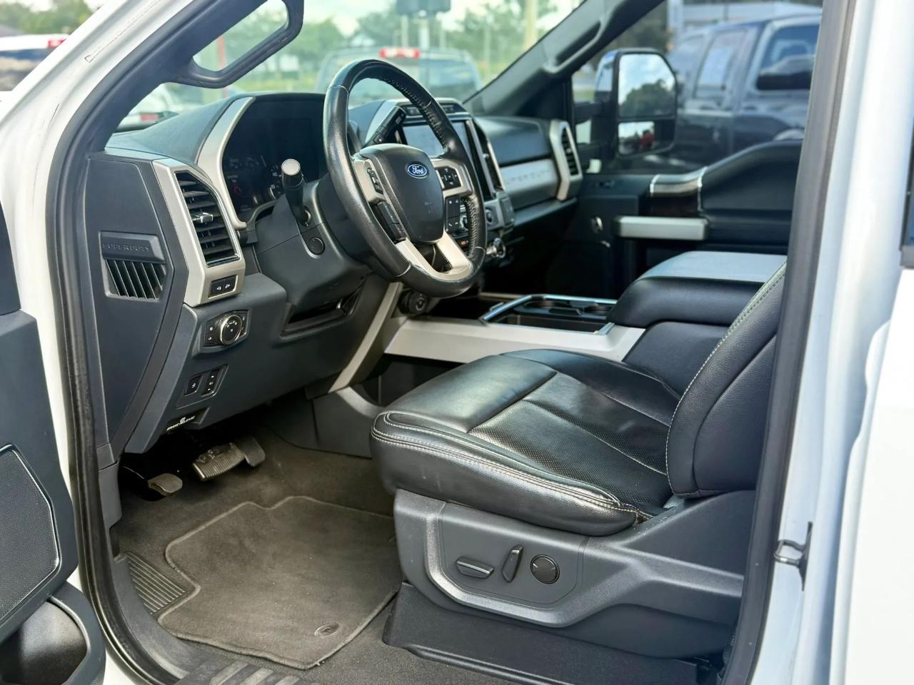 Ford F-250 SD Lariat SuperCab SWB 4WD 2022