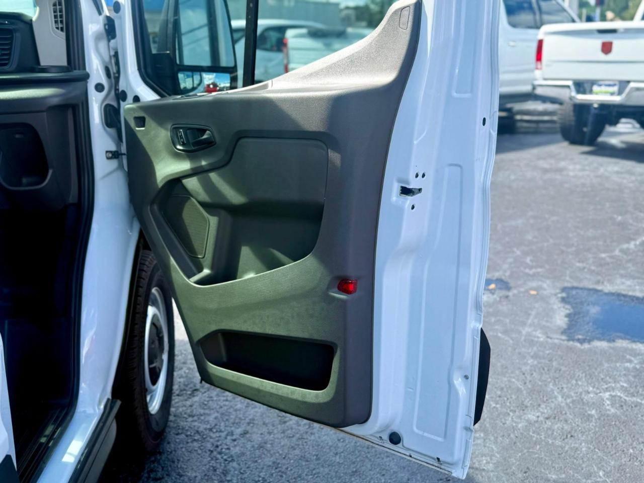 Ford Transit  2024