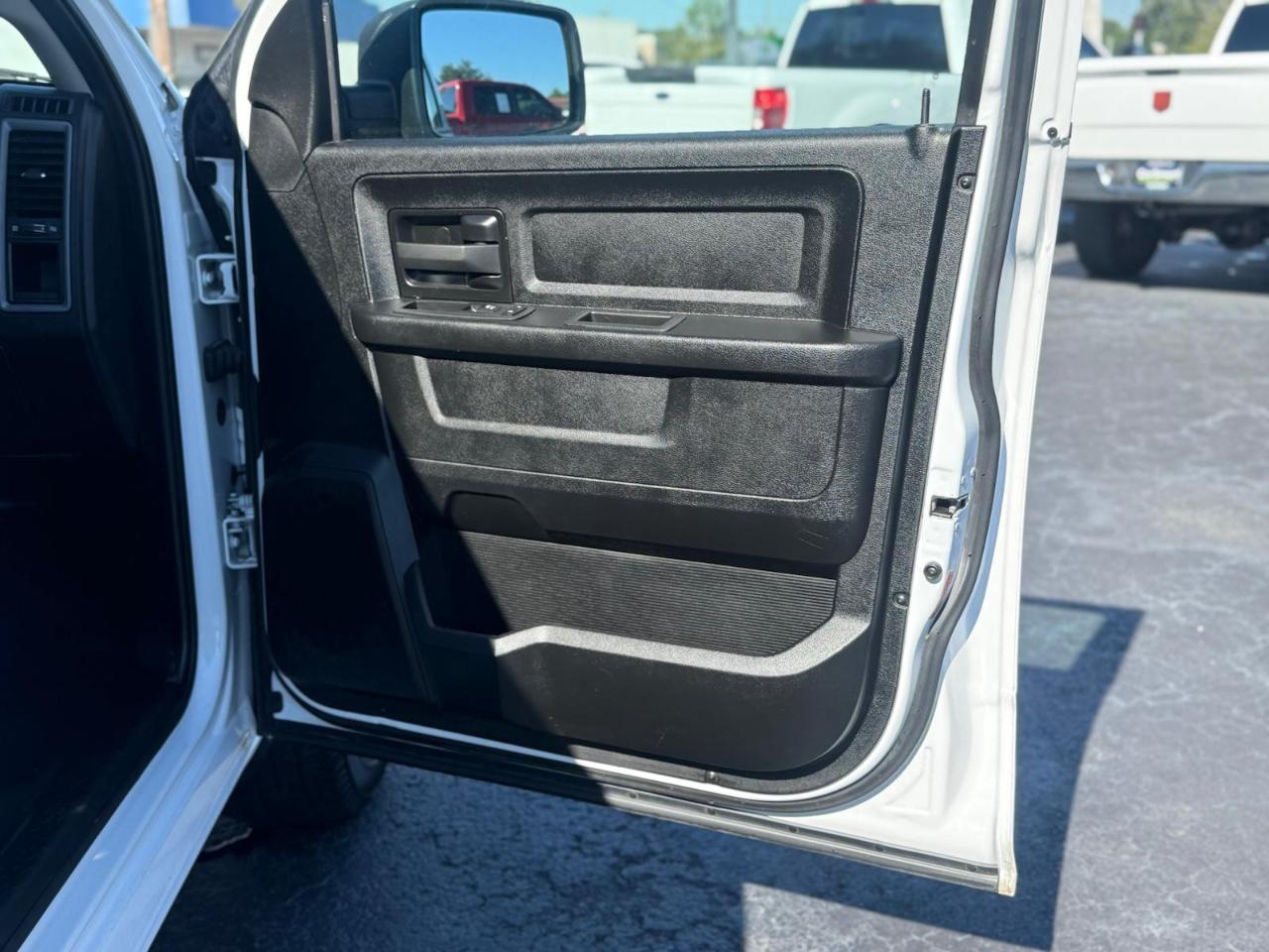 RAM 1500 Classic Tradesman Quad Cab 2WD 2022