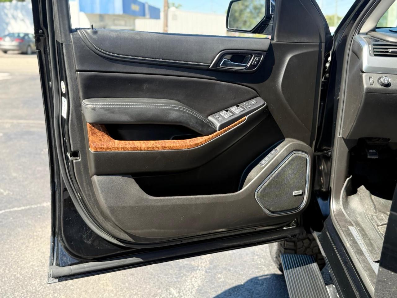 Chevrolet Suburban Premier 2WD 2019