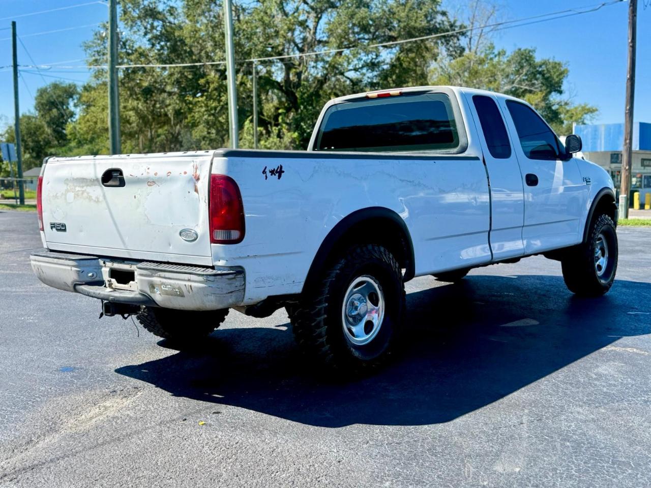 Ford F-150 SuperCab Long Bed 4WD 2000