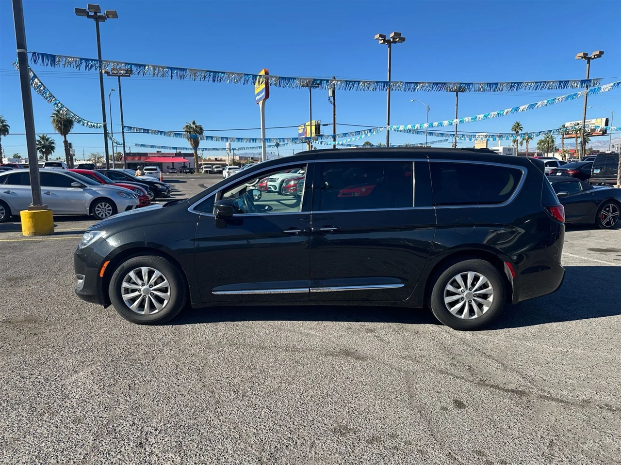 Chrysler Pacifica  2017 Chrysler Pacifica  2017