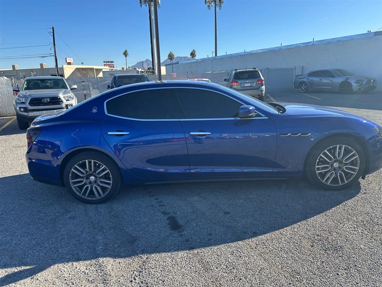 Maserati Ghibli  2016 Maserati Ghibli  2016