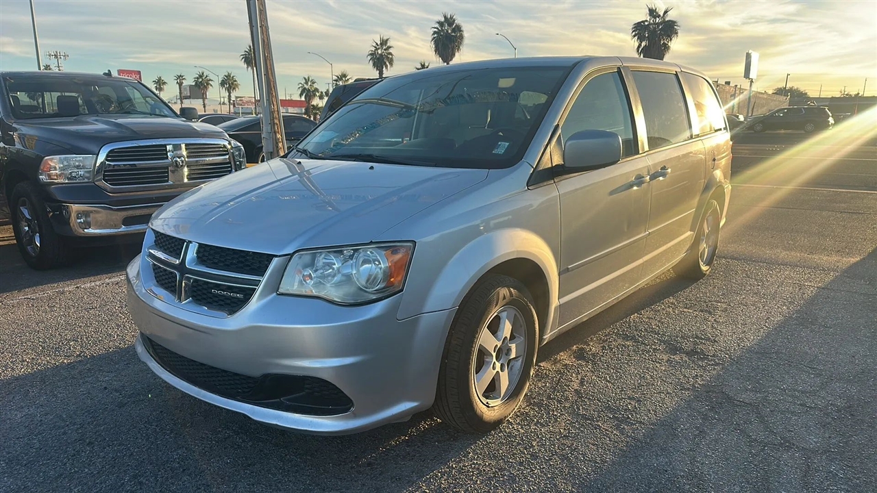 Dodge Grand Caravan  2012