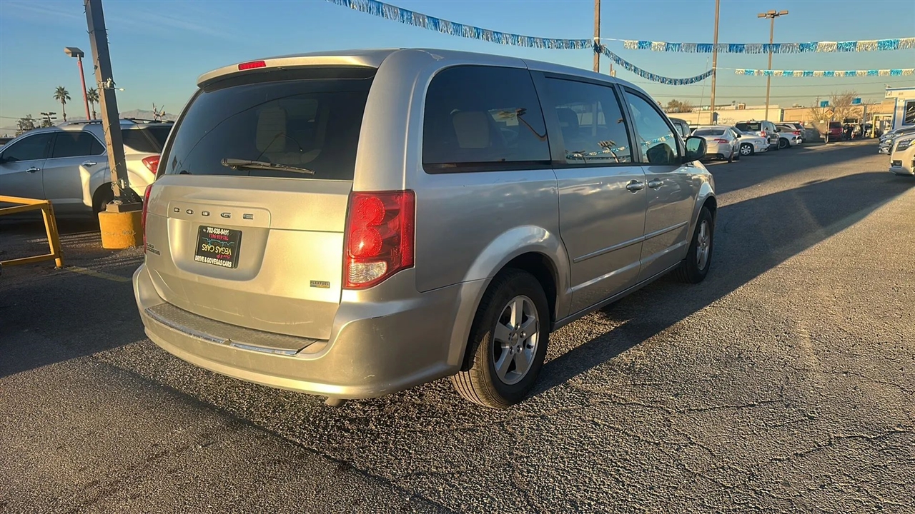 Dodge Grand Caravan  2012