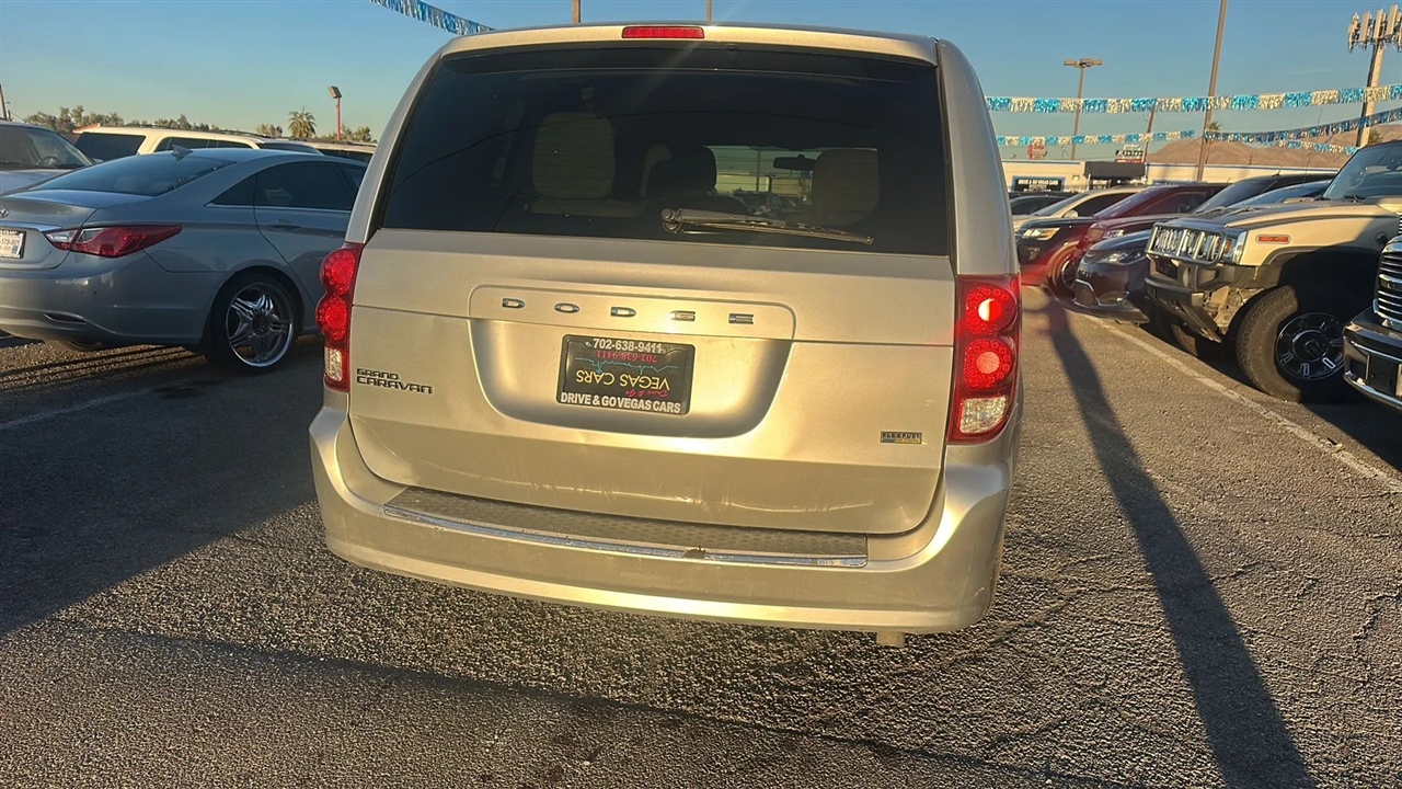 Dodge Grand Caravan  2012