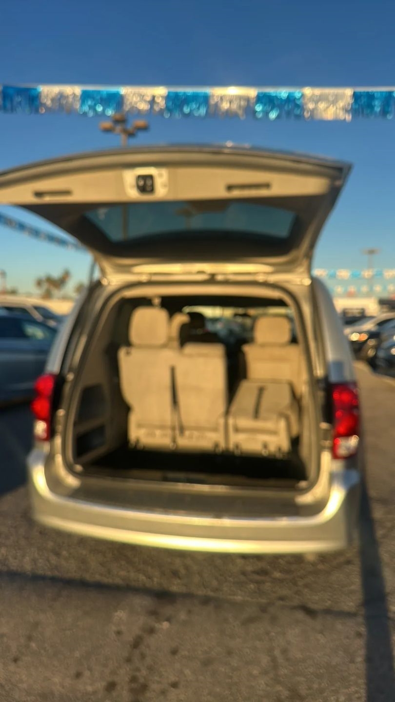 Dodge Grand Caravan  2012