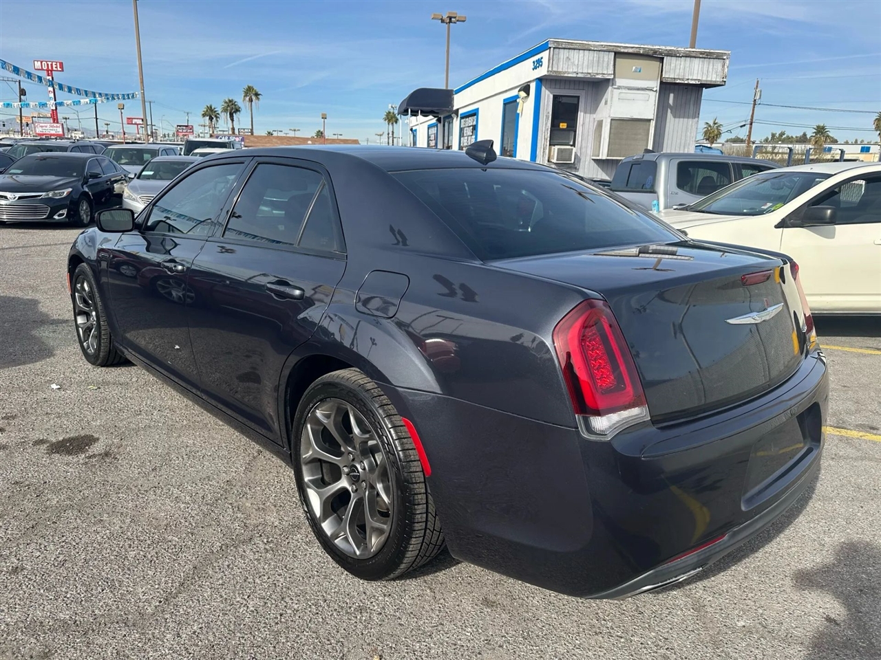 Chrysler 300  2018