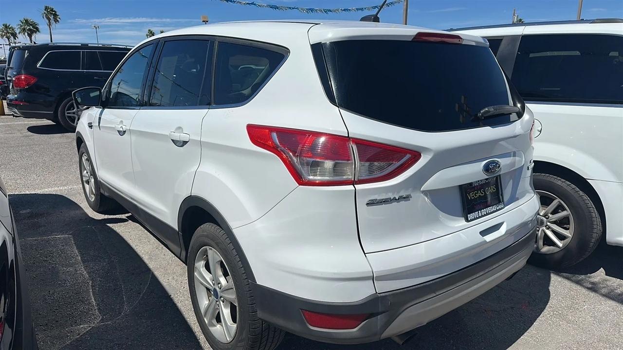 Ford Escape  2016