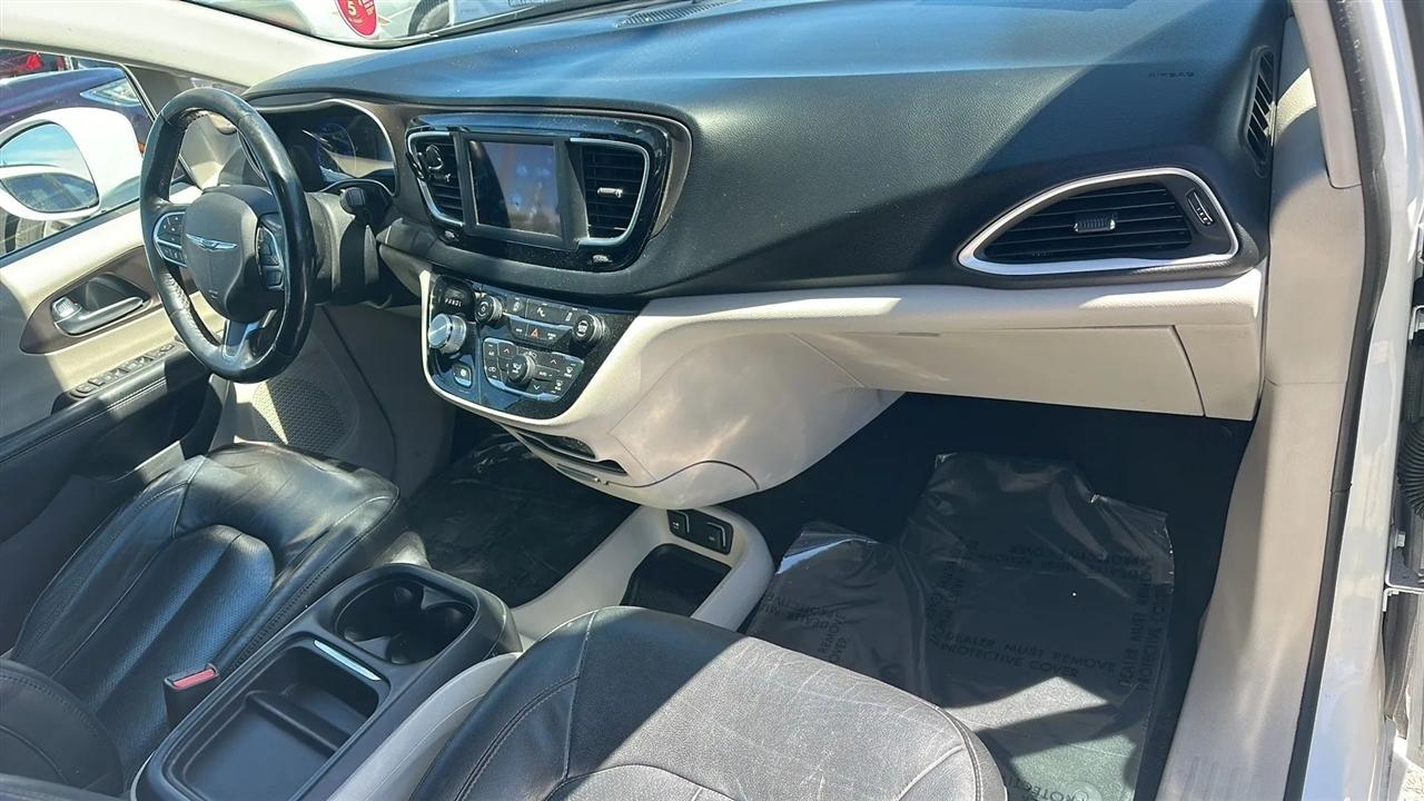 Chrysler Pacifica  2019