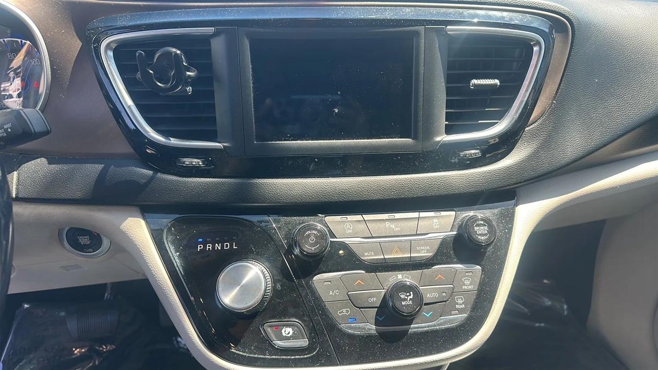 Chrysler Pacifica  2019