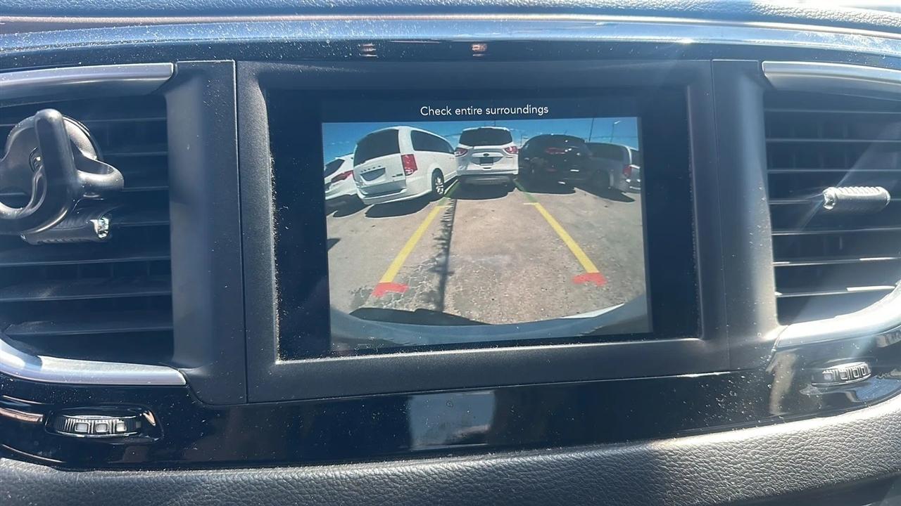 Chrysler Pacifica  2019