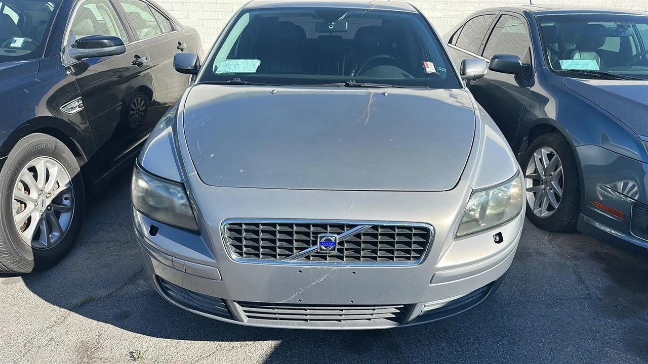 Volvo S40  2005