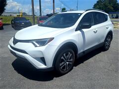 2018 Toyota RAV4  2018 Toyota RAV4