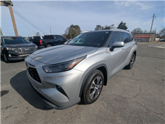 2023 Toyota Highlander 