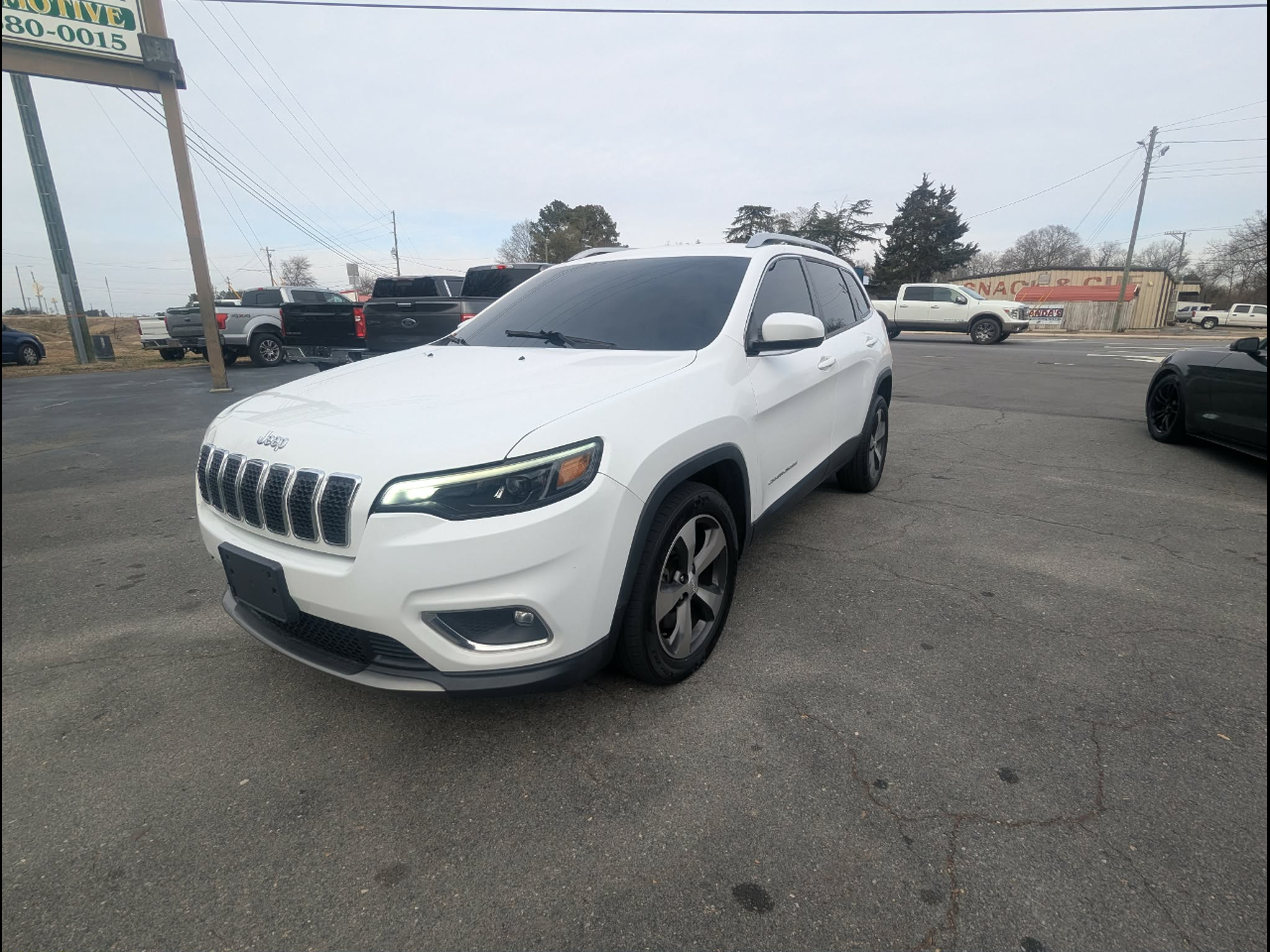 2020 Jeep Cherokee Limited FWD