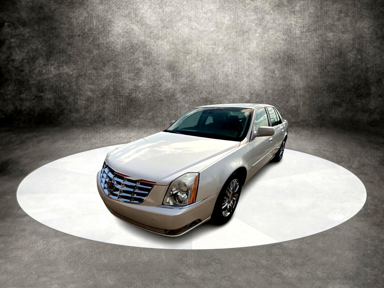 Cadillac DTS Platinum w/ Navi 2011