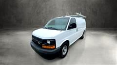 2017 Chevrolet Express  2017 Chevrolet Express