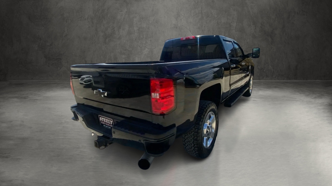 Chevrolet Silverado 2500HD LT Crew Cab 4WD 2018