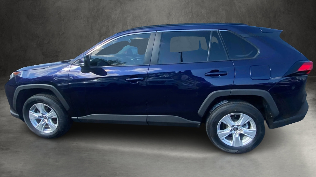 Toyota RAV4 XLE 2021