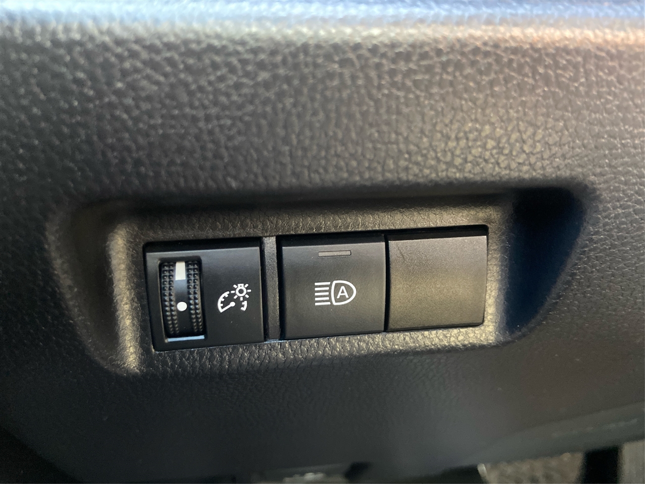 Toyota RAV4 XLE 2021