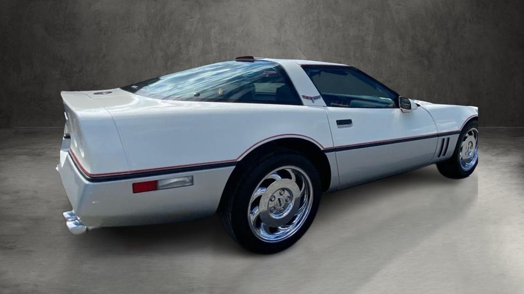Chevrolet Corvette Hatchback 1987