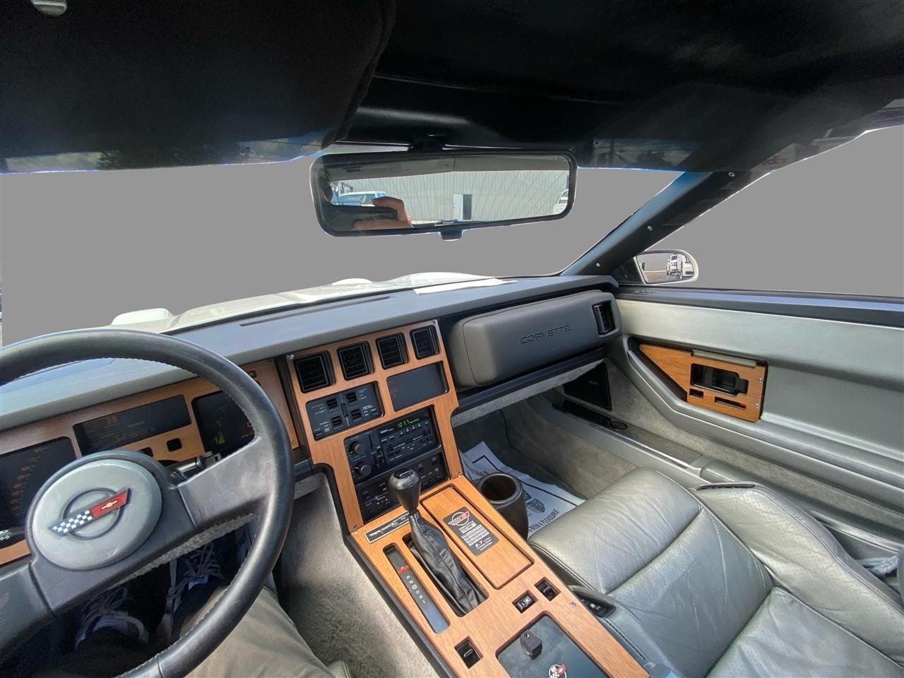 Chevrolet Corvette Hatchback 1987