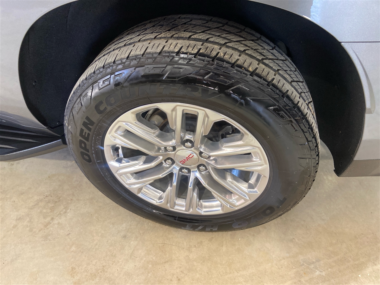 GMC Yukon XL SLT 2WD 2021 GMC Yukon XL SLT 2WD 2021