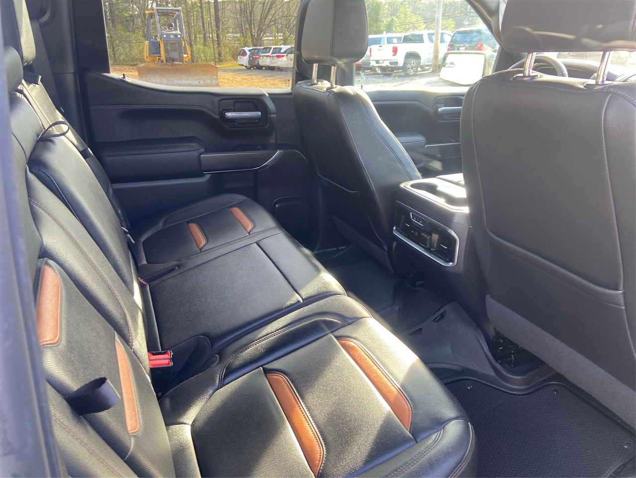 GMC Sierra 1500 AT4 Crew Cab 4WD SWB 2021