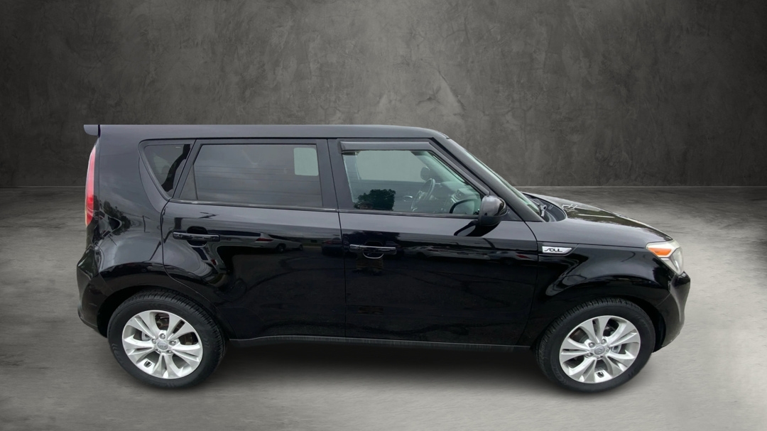 Kia Soul + 2015 Kia Soul + 2015