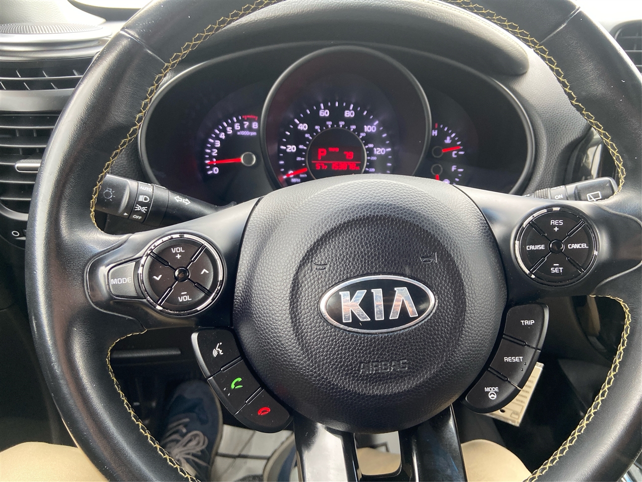 Kia Soul + 2015 Kia Soul + 2015