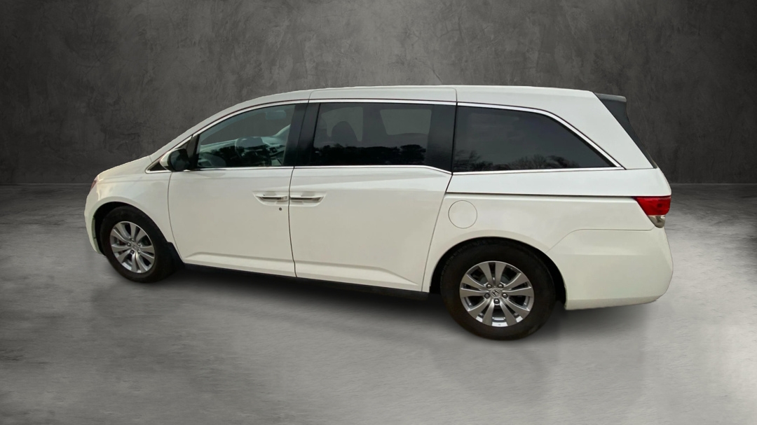 2017 Honda Odyssey EX-L photo 2
