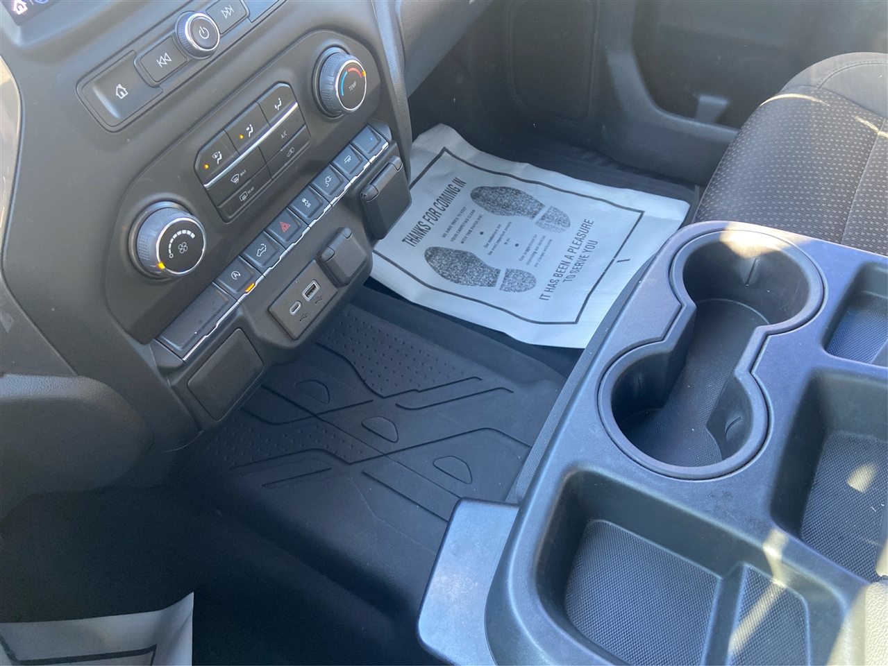 Chevrolet Silverado 1500 Custom Crew Cab Short Box 2WD 2021