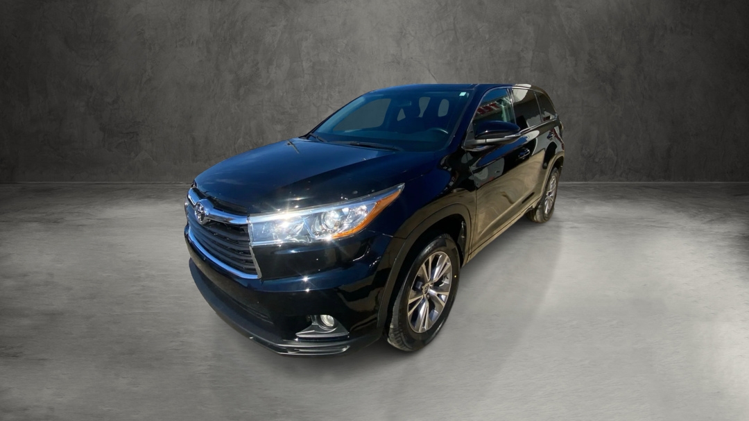2015 Toyota Highlander LE FWD V6