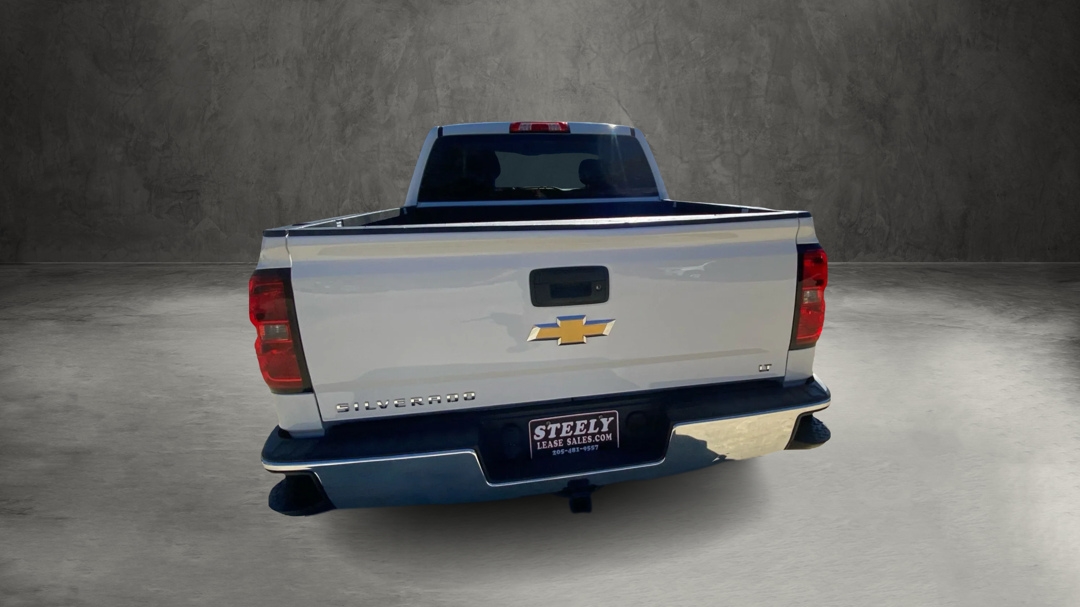2018 Chevrolet Silverado 1500 LT photo 3