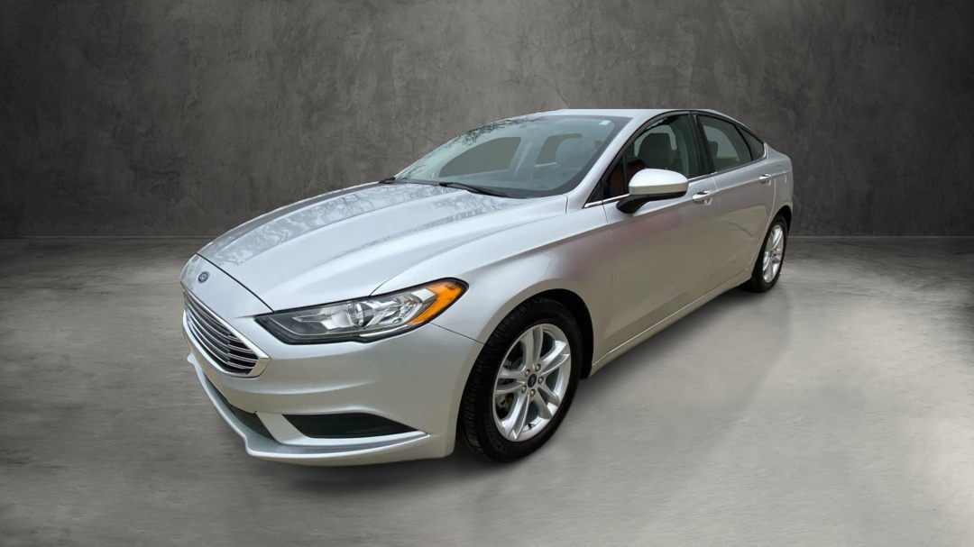 2018 Ford Fusion SE's photo