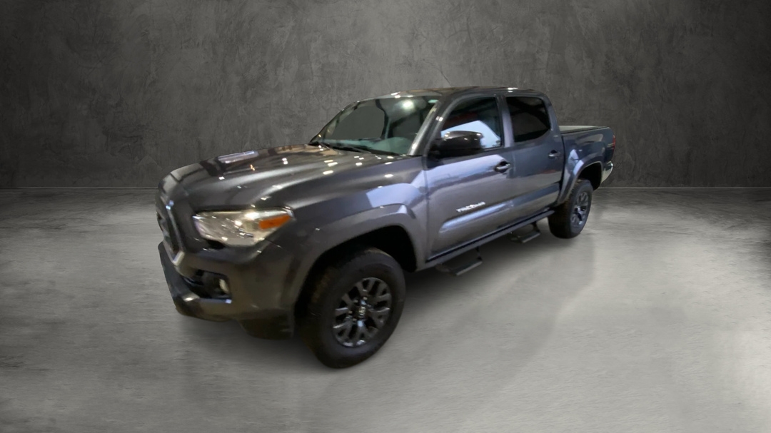 2023 Toyota Tacoma SR5's photo